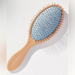 NWOT Anthropologie Raincry Detangle Paddle Brush GLOW BEAUTY NEW $65